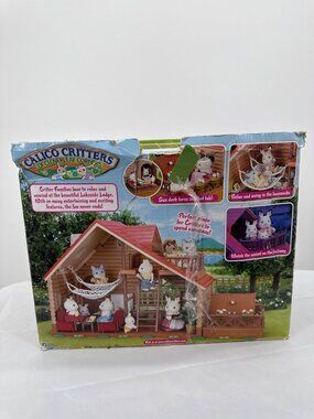 Calico Critters Lakeside Lodge Log Cabin Dollhouse Sylvanian Families